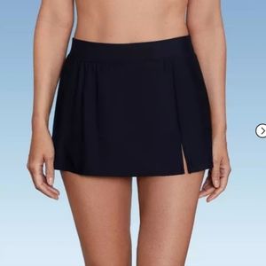 NWT Women's UPF 50 Split Swim Skirt - Aqua Green® Black